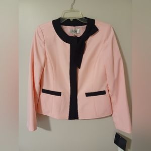 NWT Women's Le Suit Two-Piece Jacket and Skirt Suit, Size 8